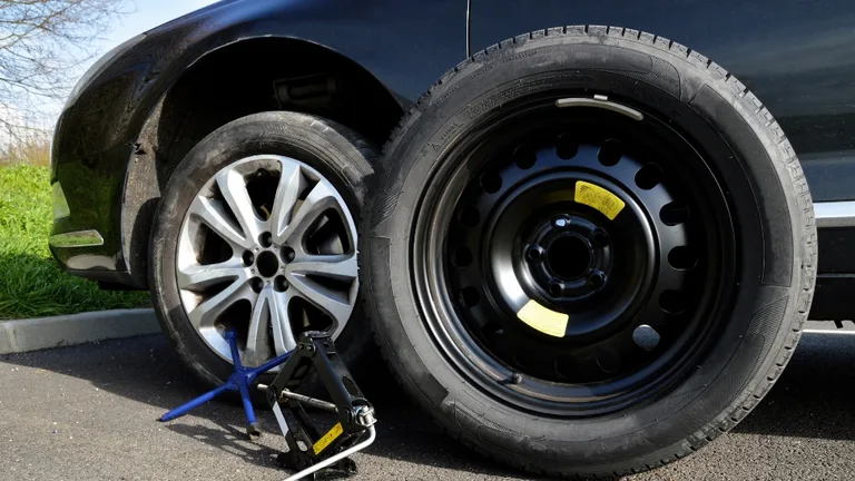 Changing a Flat Tire in 10 Easy Steps